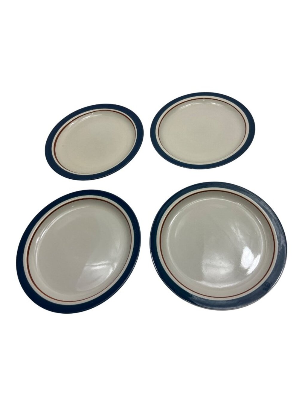 Set Of 4 Finesse Tralee Japanese Stoneware Plates Blue Rim 10-Inch Oven Safe